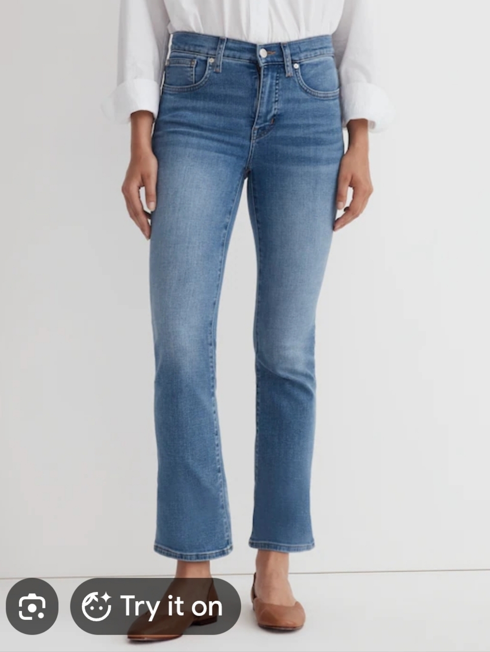 Madewell Mid Rise kick-out Jeans Size 28